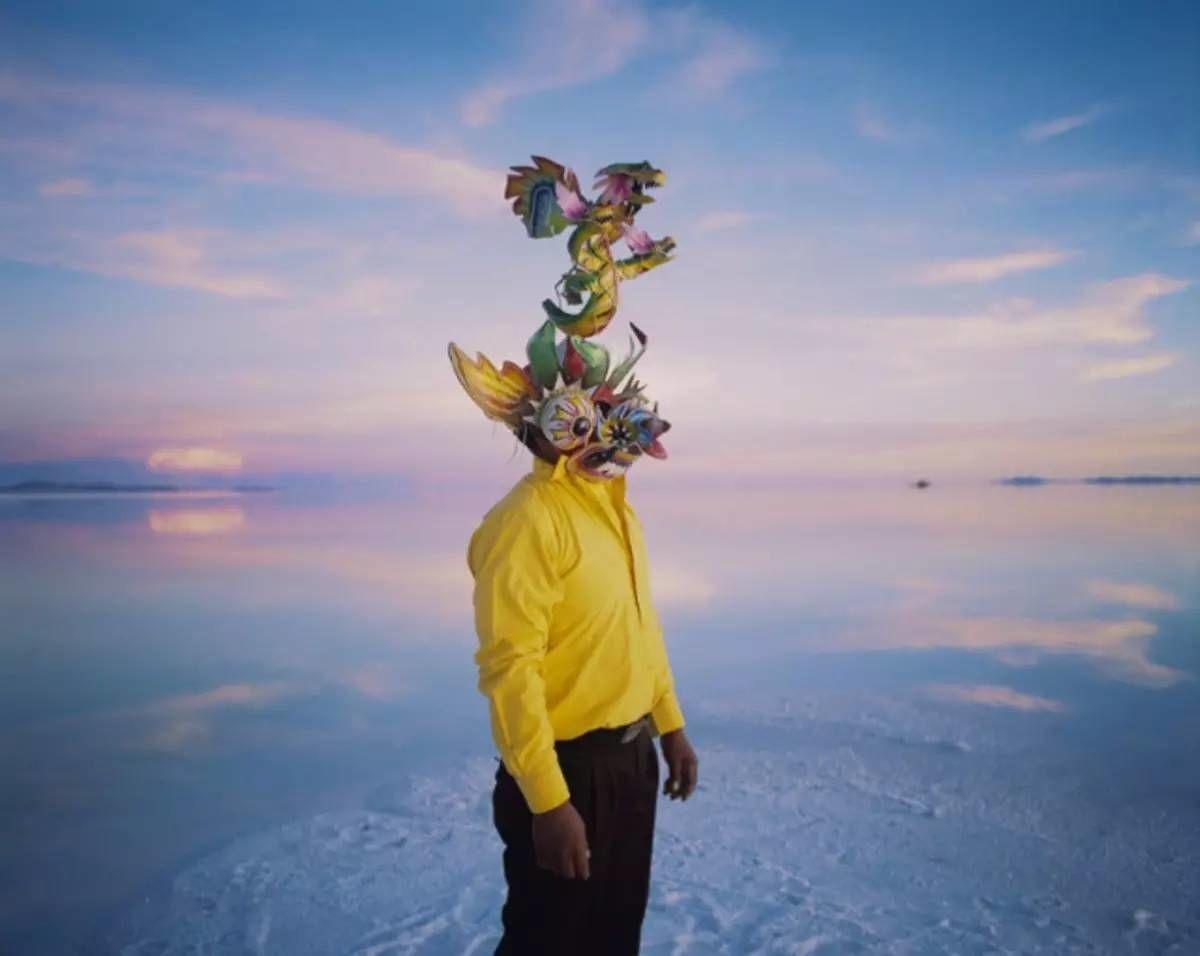 多维视界：当代影像艺术如何重塑我们的观看之道 - 新火设计艺术资讯