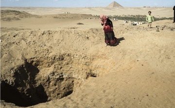 埃及历史遗产遭劫掠，民间力量如何守护文明瑰宝 - 新火设计艺术资讯