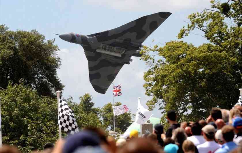 天价艺术商业课程与驾驶喷火战斗机：75000美元投资谁更值？ - 新火设计艺术资讯