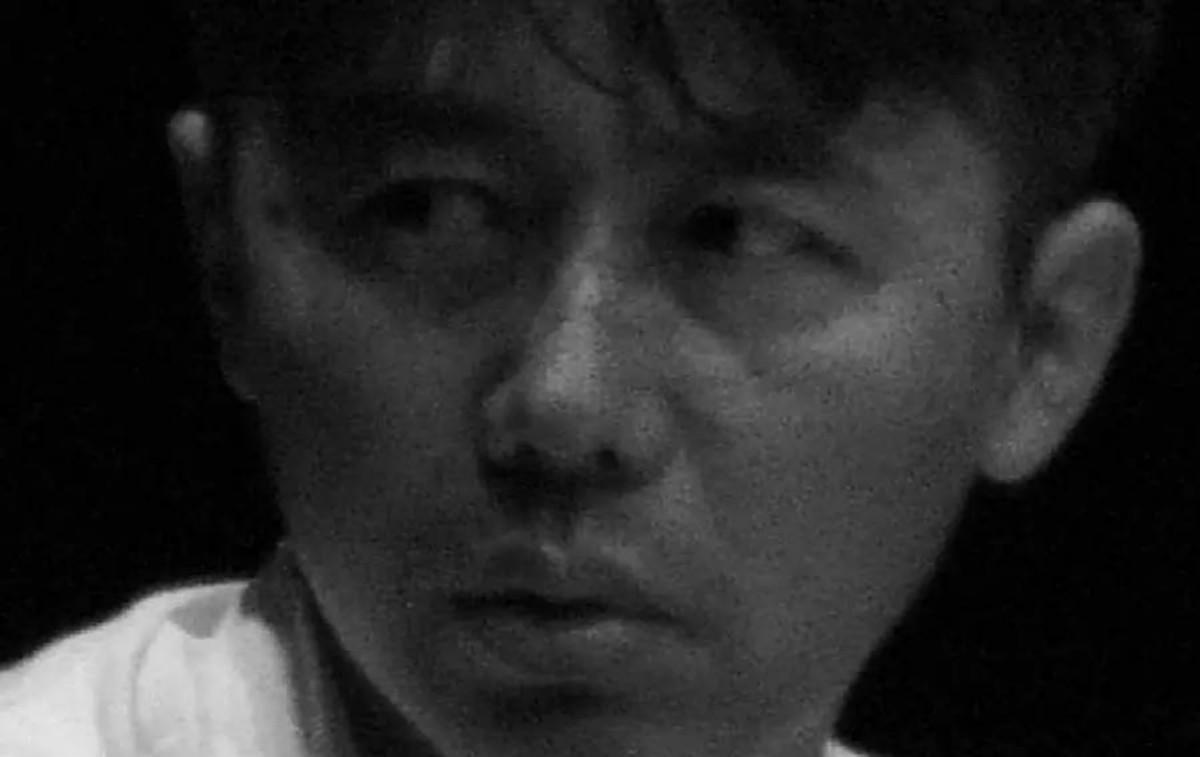 观念艺术家平川典俊创作解析：身体、空间与社会学的视觉对话 - 新火设计艺术资讯