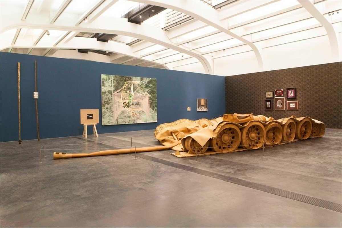 中国年轻艺术家群体的国际崛起与争议探讨 - 新火设计艺术资讯