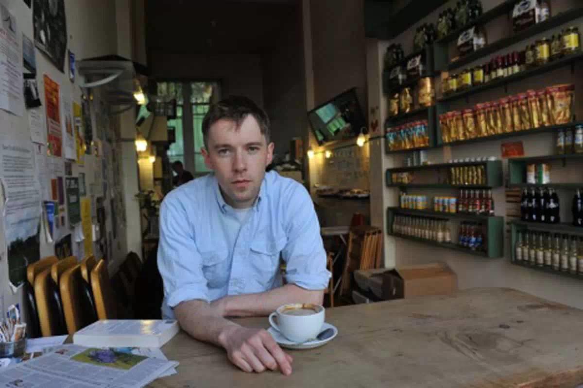 70后与80后艺术家角逐英国特纳奖，展现当代艺术新力量 - 新火设计艺术资讯