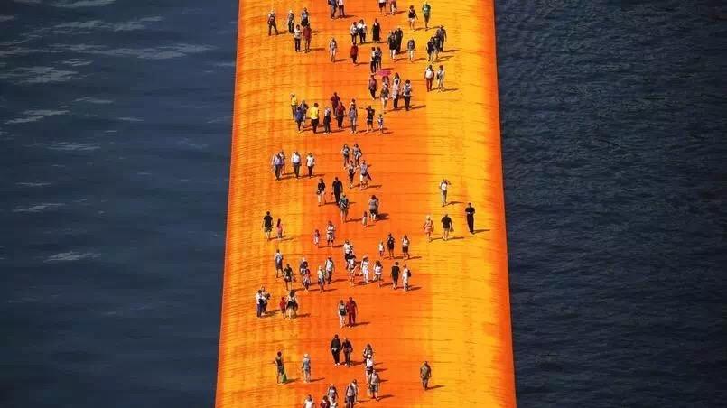 全球夏季户外装置艺术盘点，看公共空间如何被重新定义 - 新火设计艺术资讯