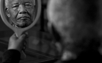 曼德拉的艺术镜像：透过摄影与绘画凝视自由之路 - 新火设计艺术资讯