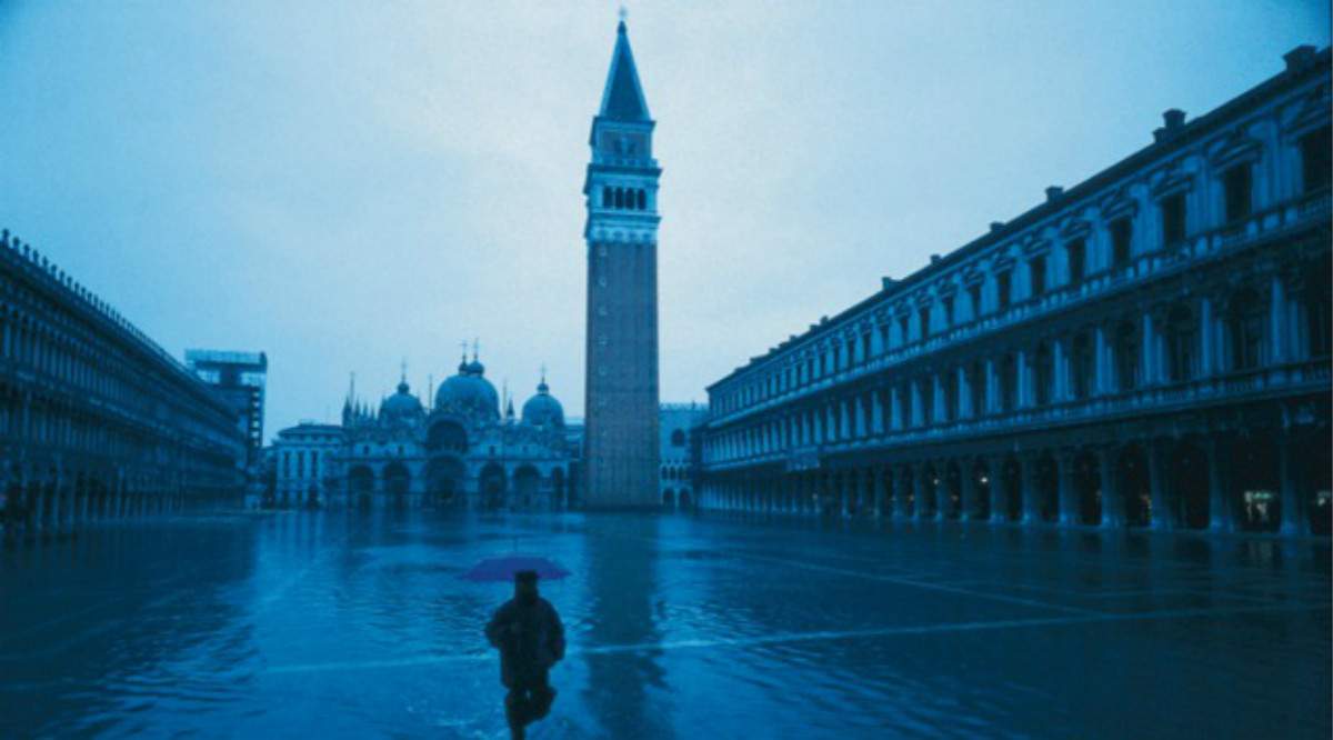 威尼斯濒危：旅游过载与规划缺失下的文化遗产困境 - 新火设计艺术资讯