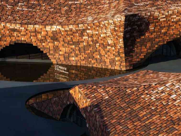 美术馆如何超越景观使命？从陶艺的物质性看当代艺术传承(图2)