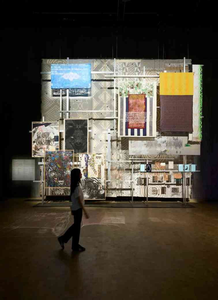 情感如何被塑造与呈现？当代艺术展中的情绪转译与社会建构(图17)