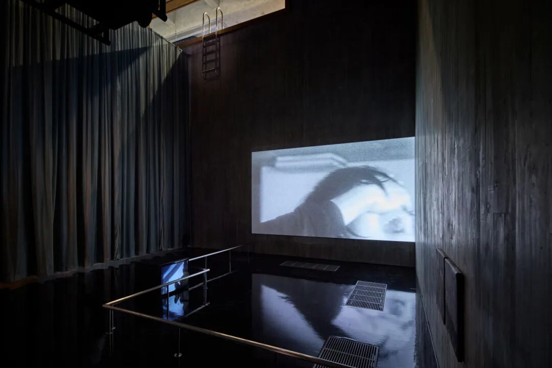 情感如何被塑造与呈现？当代艺术展中的情绪转译与社会建构(图21)