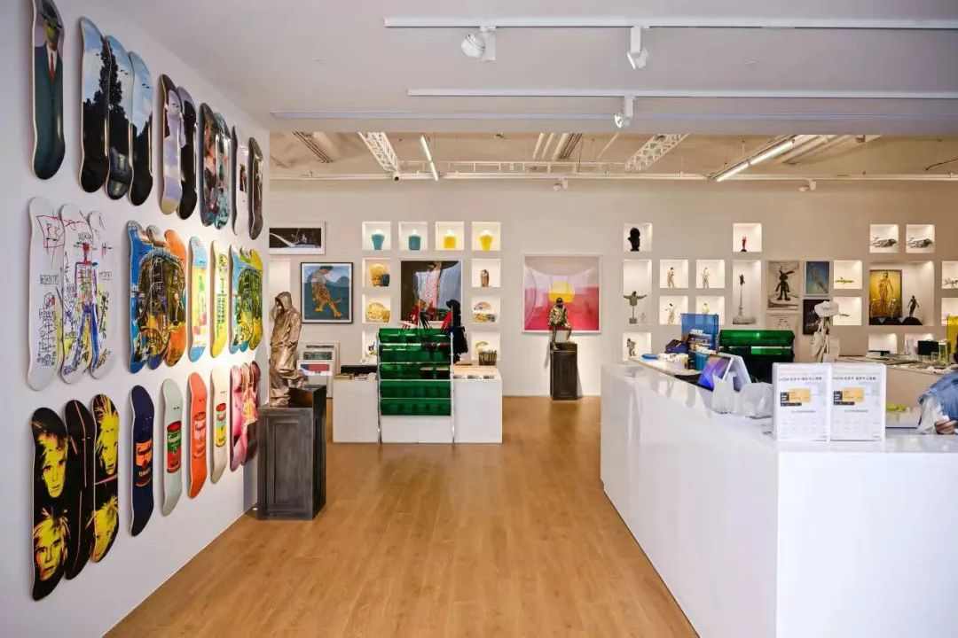 从开幕宣言到数字未来，美术馆的转型之路与生存启示(图8)