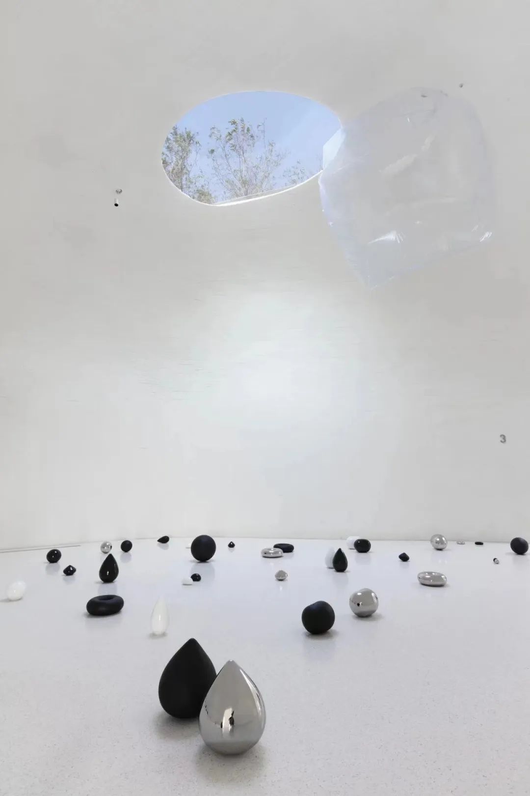 UCCA馆长田霏宇谈2024整合战略：平衡学术与商业，拓展艺术影响力(图3)