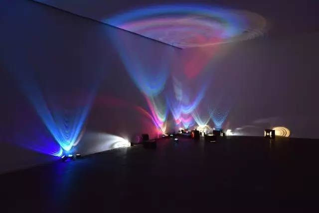 透明的声音：一场关于聆听与感知的内心探索 - 新火设计艺术资讯