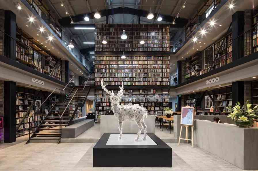 现代传播上海艺术空间Modern Art Base开幕 - 新火设计艺术资讯