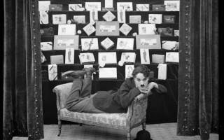 查理卓别林回顾展展现艺术遗产｜展览全攻略 - 新火设计艺术资讯