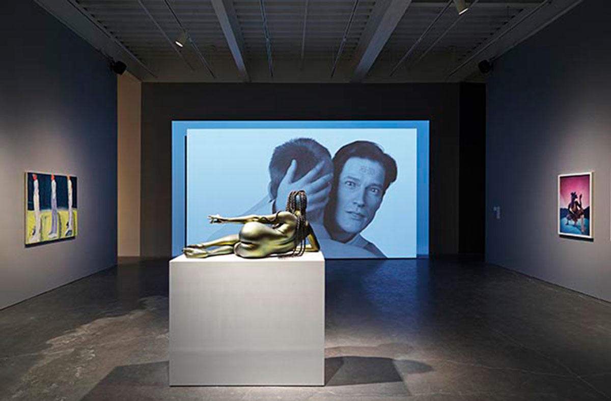 录像艺术展示舒适性探讨｜展览策略全攻略 - 新火设计艺术资讯