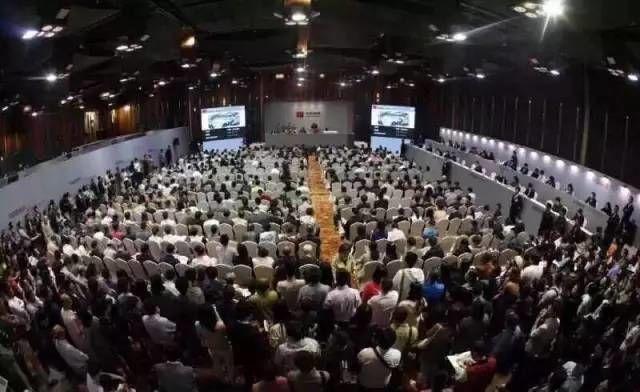 巴斯奎亚无题作品创个人拍卖纪录｜艺术市场动态 - 新火设计艺术资讯