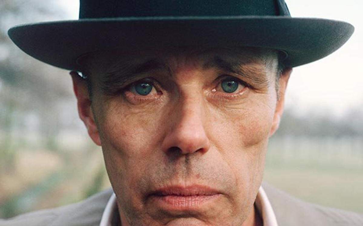 这三个博物馆如何解决博伊斯留下的难题？除了腐坏的毛毡，还有融化的油脂…… - 新火设计艺术资讯