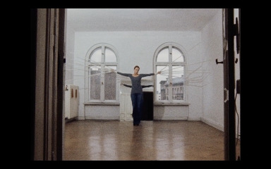 范思哲“重塑经典”之舞:想象21世纪的美杜莎(图2) 范思哲“重塑经典”之舞:想象21世纪的美杜莎(图2)