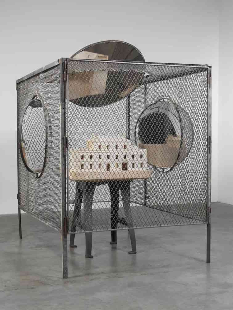 突破边界、全城联动：香港巴塞尔再度激活国际艺术新版图(图2)