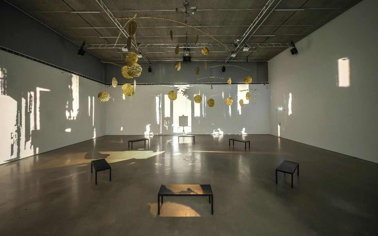 离散海域上的幽灵船｜威尼斯双年展艺术探索(图4)