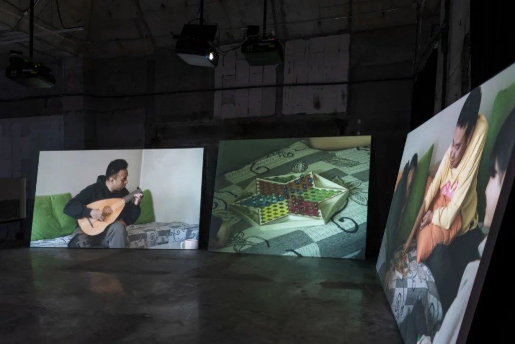 郑源个展“最小限度的”｜影像中的精神转向全攻略(图11)