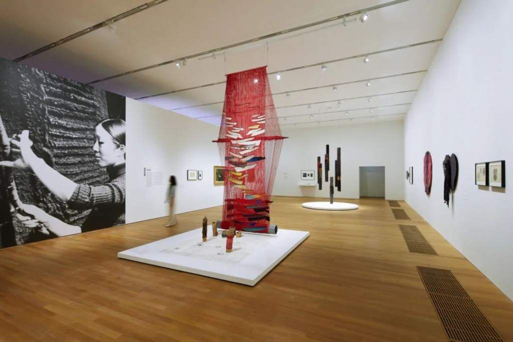 纤维艺术的再次「被看见」｜当代艺术新视野(图1)