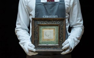 7厘米熊头素描拍得近8000万元，达芬奇